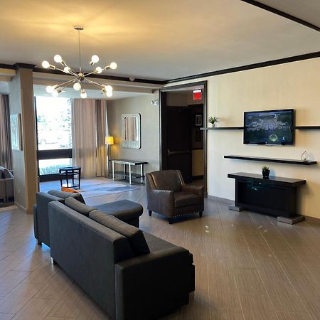 Hotel Wyndham Garden Schaumburg Chicago Northwest Extérieur photo