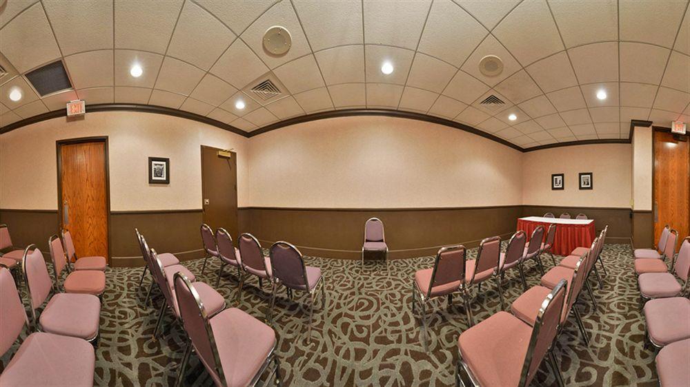 Hotel Wyndham Garden Schaumburg Chicago Northwest Extérieur photo