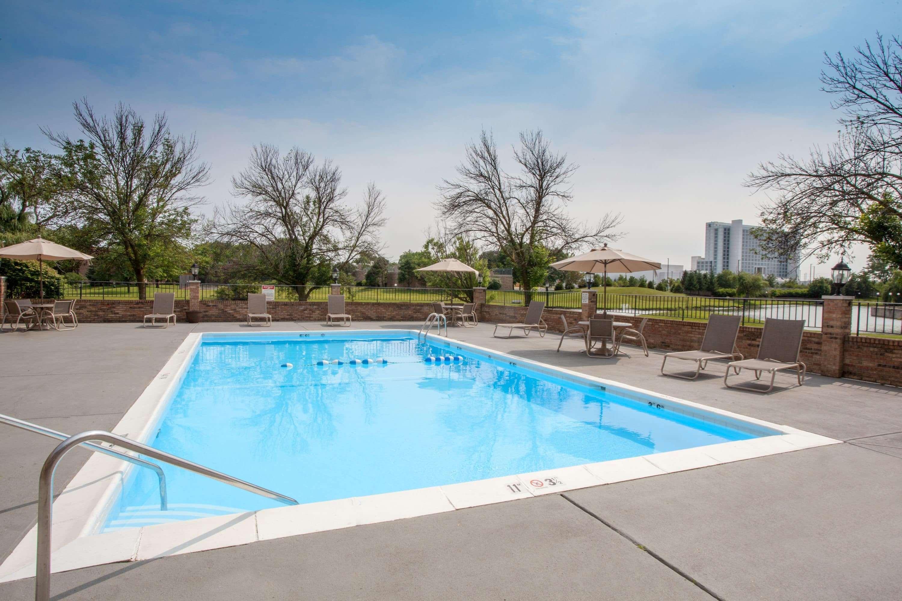 Hotel Wyndham Garden Schaumburg Chicago Northwest Extérieur photo