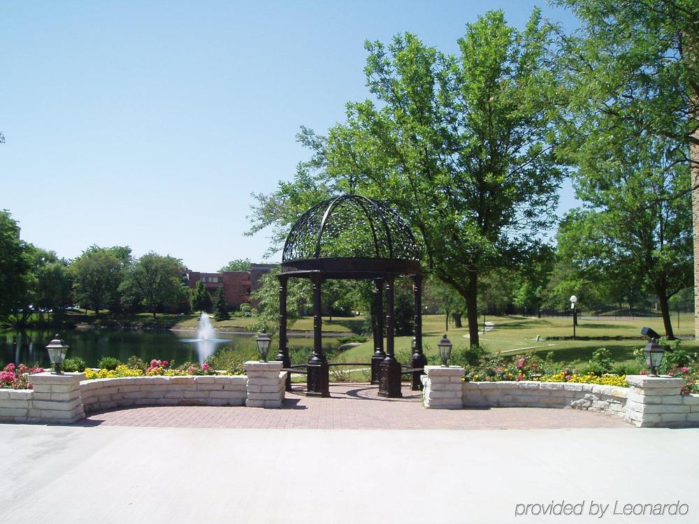 Hotel Wyndham Garden Schaumburg Chicago Northwest Extérieur photo