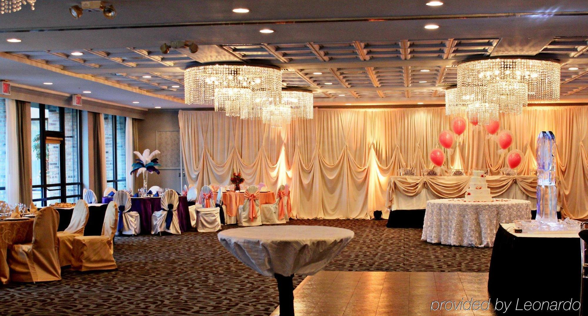 Hotel Wyndham Garden Schaumburg Chicago Northwest Restaurant photo